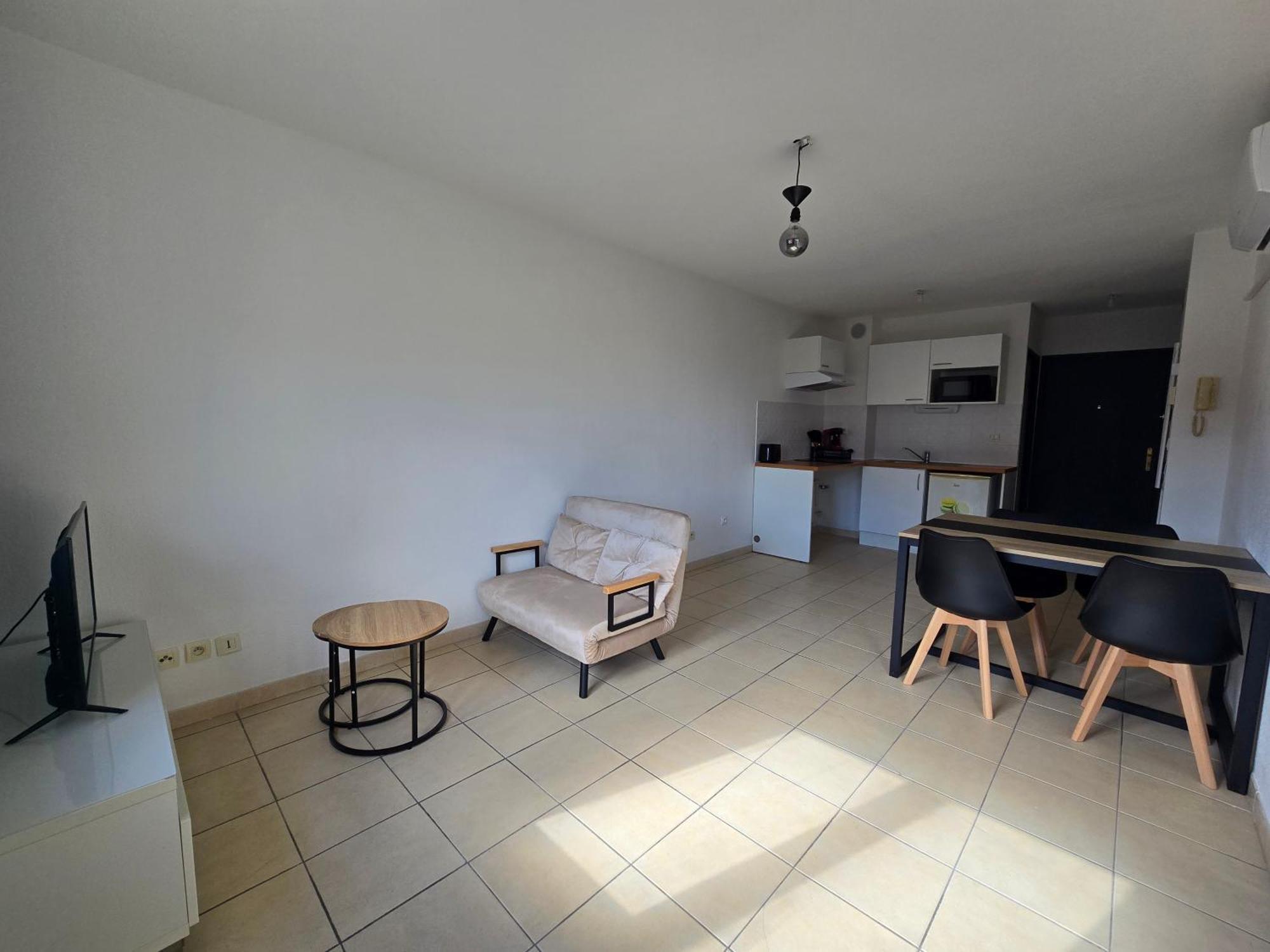 Appartement Dans Residence Avec Piscine Agde Ngoại thất bức ảnh